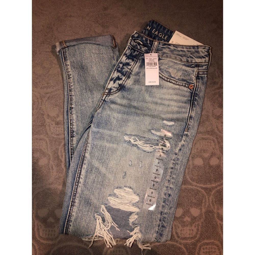 American Eagle Tomgirl Jeans